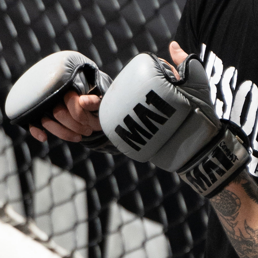 Ensomhed Reporter plisseret MA1 Grey Elite Leather MMA Sparring Gloves – MA1 Combat