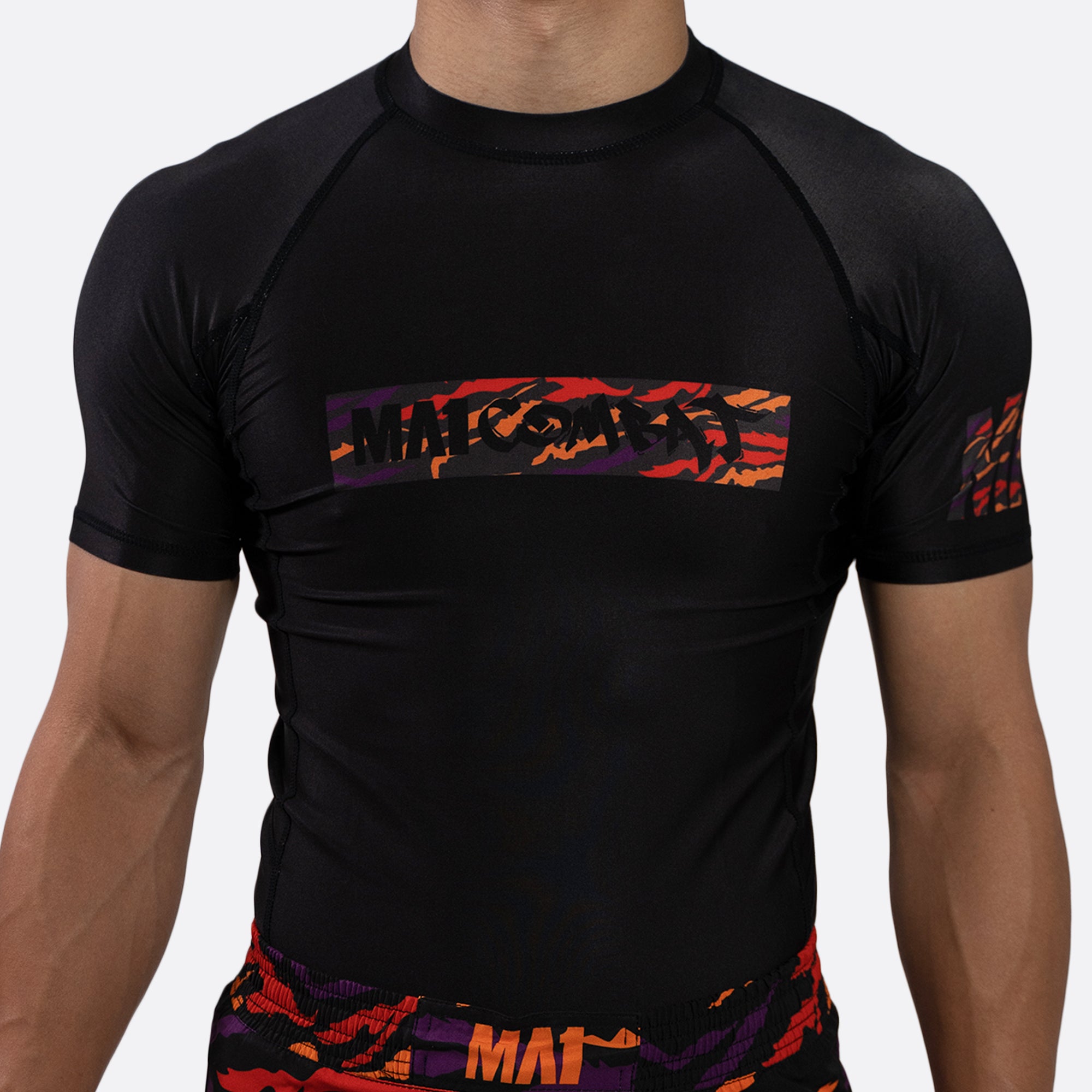 MA1 Tiger Stripe Logo Short Sleeve Rash Guard