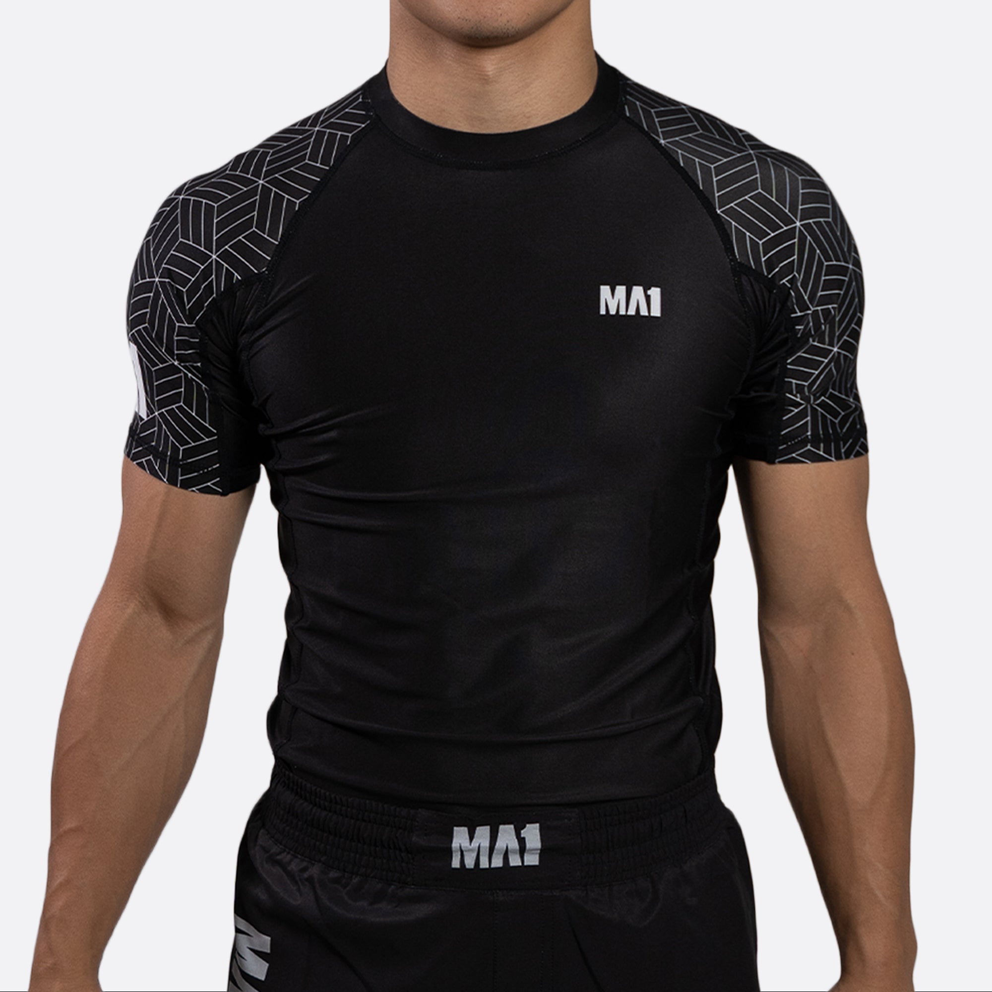 MA1 Short Sleeve Rash Guard - Wagara Black